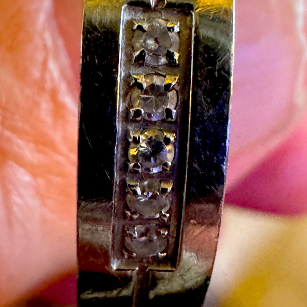 Tungsten 5 Diamond Ring